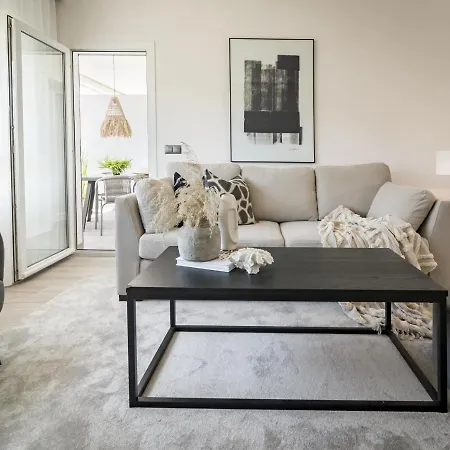 Pr - Stunning Flat Front Line Puerto Banus *