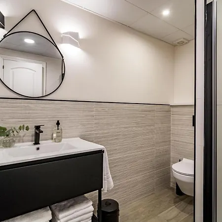 Apartment Pr - Stunning Flat Front Line Puerto Banus